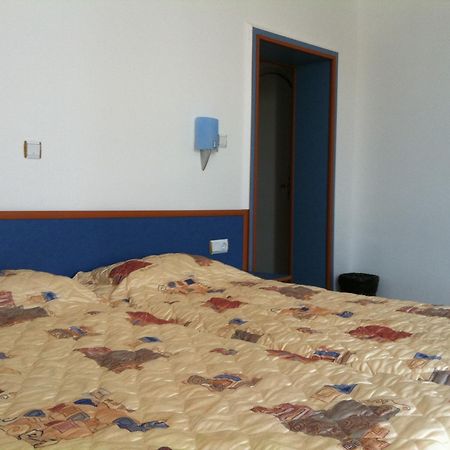 קאמן בריאג Rusalka Holiday Village חדר תמונה