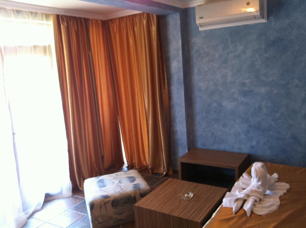 קאמן בריאג Rusalka Holiday Village חדר תמונה